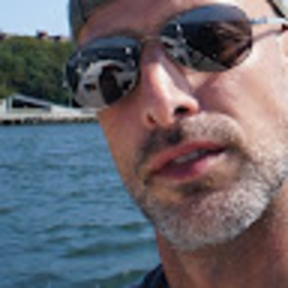 Meet your Posher, Matthew - Picture 1 of 1